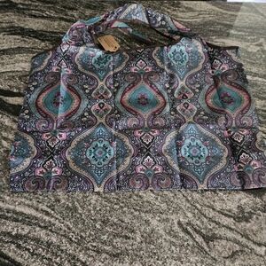 Elegant Paisley Shoulder Bag